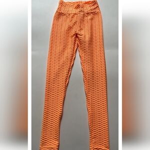 NWT La Society Textured Butt Lifting Leggings